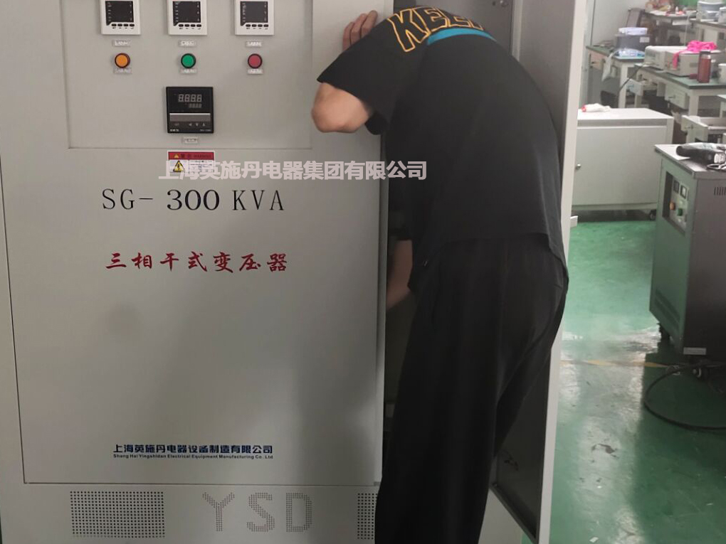 �c��DƬ�ɿ�������D